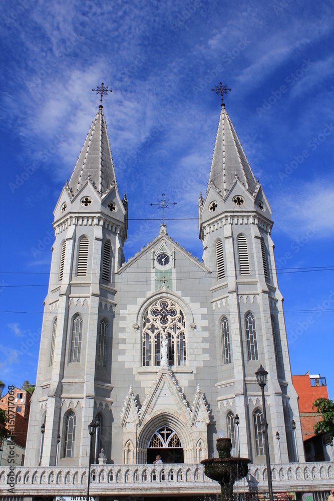 Iglesia Parroquial de Nuestra Señora del Rosario. Donmatías, Antioquia, Colombia.
