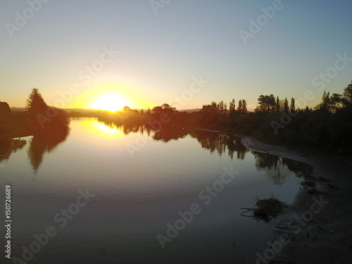 Fototapeta Naklejka Na Ścianę i Meble -  River Sunrise