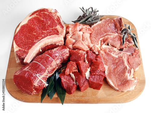 Valokuva Tray of assorted red meat