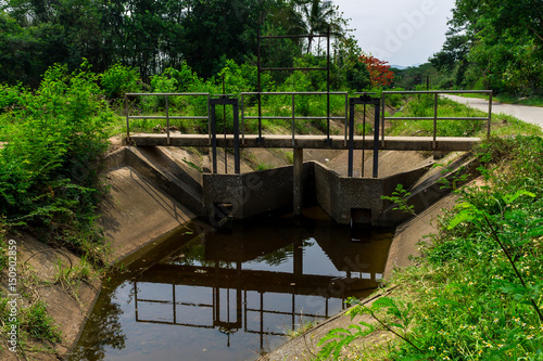 Irrigation canal