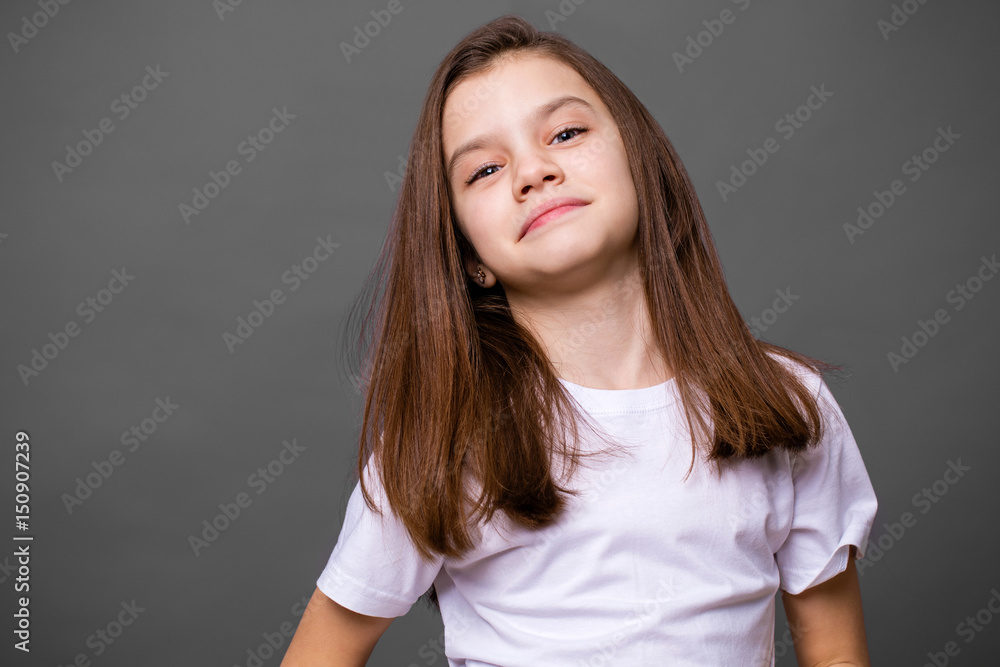 Obraz premium Portret uroczej dziewczynki