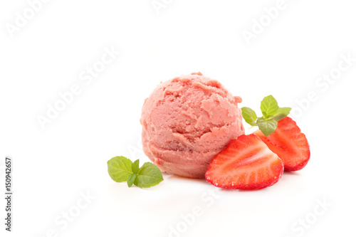ice cream with strawberry