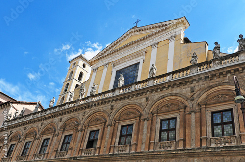 Roma, la basilica dei Santissimi Apostoli