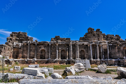 Ruins of an ancient library in Side, Antalya province, Turkey © Tomasz Czajkowski