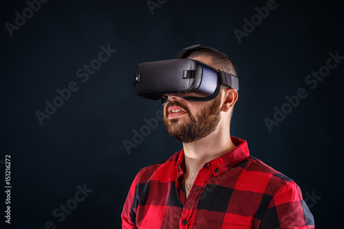 Man wearing virtual reality glasses © Grafvision