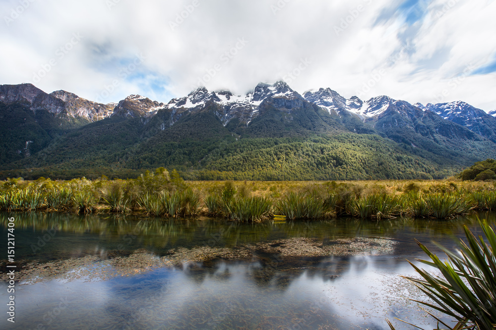 Mirrow Lakes zwischen Te Anau und Milford Sound in Neuseeland (New Zealand)