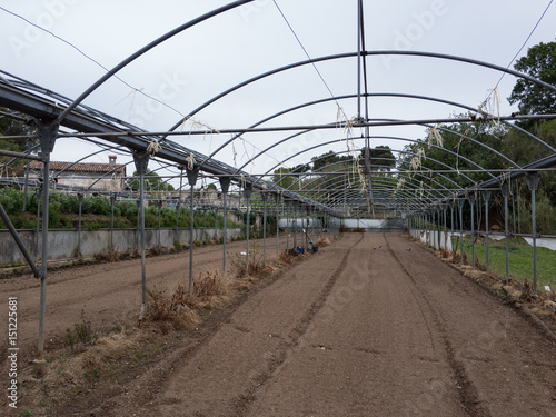 Instalación agrícola en poblado