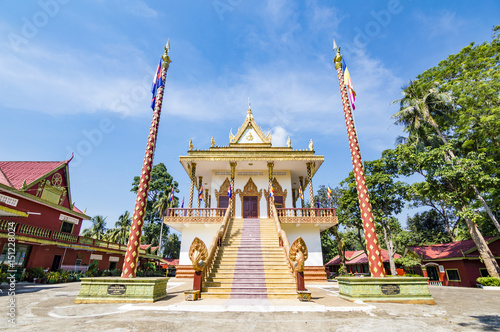 Photography Exterior of Theravada buddhist temple Leu Pagoda located in Sihanoukville (Krong