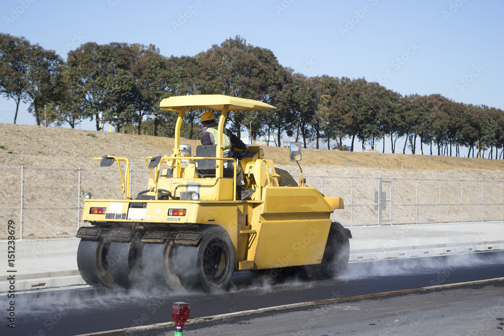 道路工事 ロードローラー Stock 写真 Adobe Stock