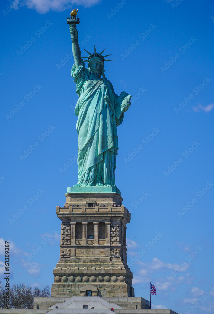 Fototapeta premium The Statue of Liberty in New York- MANHATTAN / NEW YORK - APRIL 1, 2017