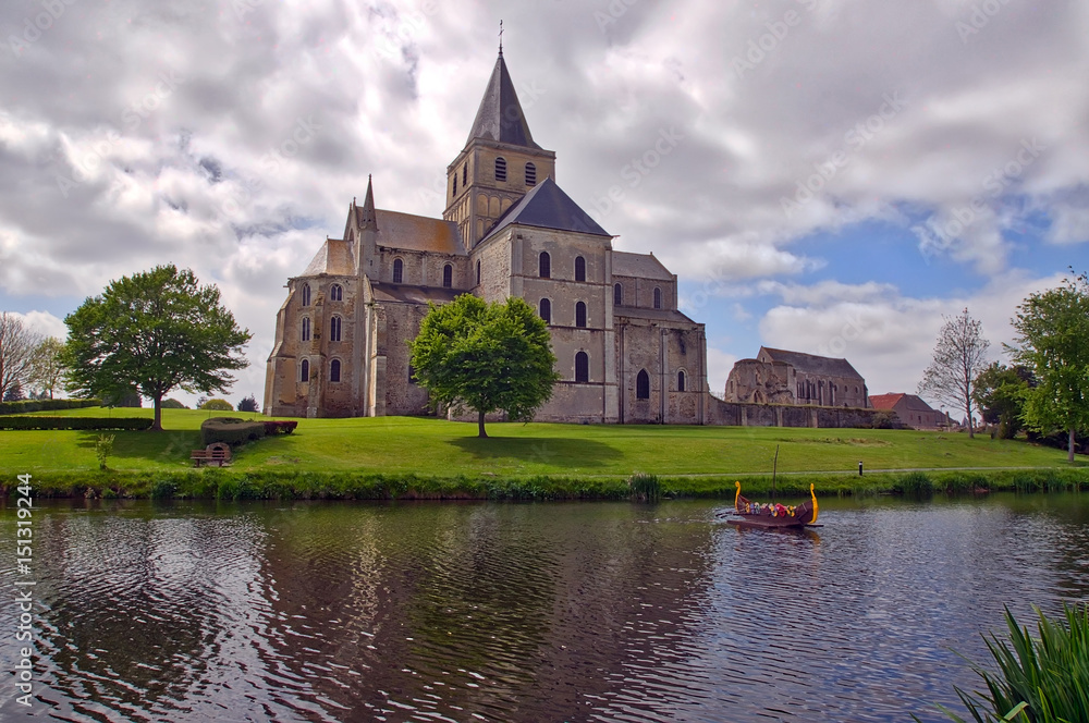 Obraz premium France, Cerisy la forêt - L'abbaye