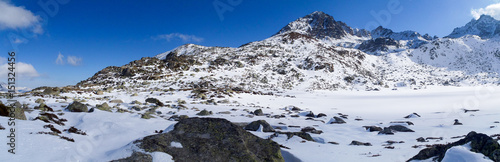 Splugen unterer Surettasee, winter landscape