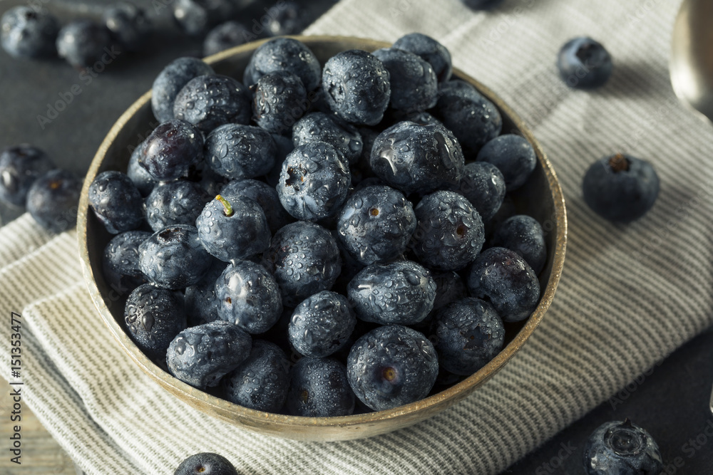 Raw Organic Healthy Blueberries Raw Organic Healthy Blueberries