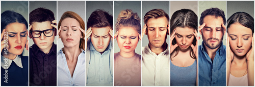Photographie Group of stressed people having headache