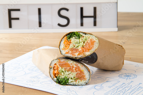 Sushi burrito