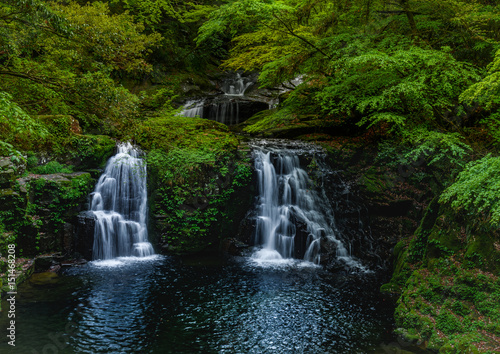 日本の滝 © 元太郎 宮本