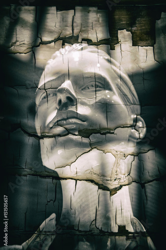 Composing, verwittertes  Porträt, Schaufensterpuppe,