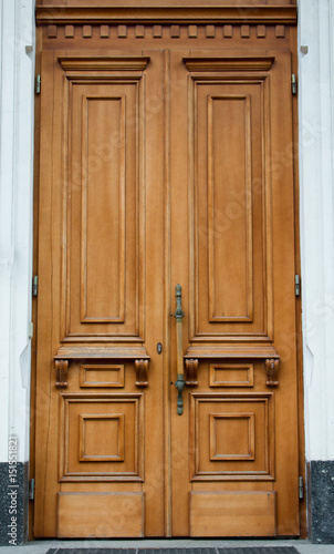 a brown wood old door in the centre of Kiev