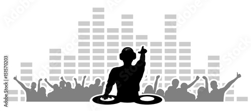 Silhouette DJ und Fans