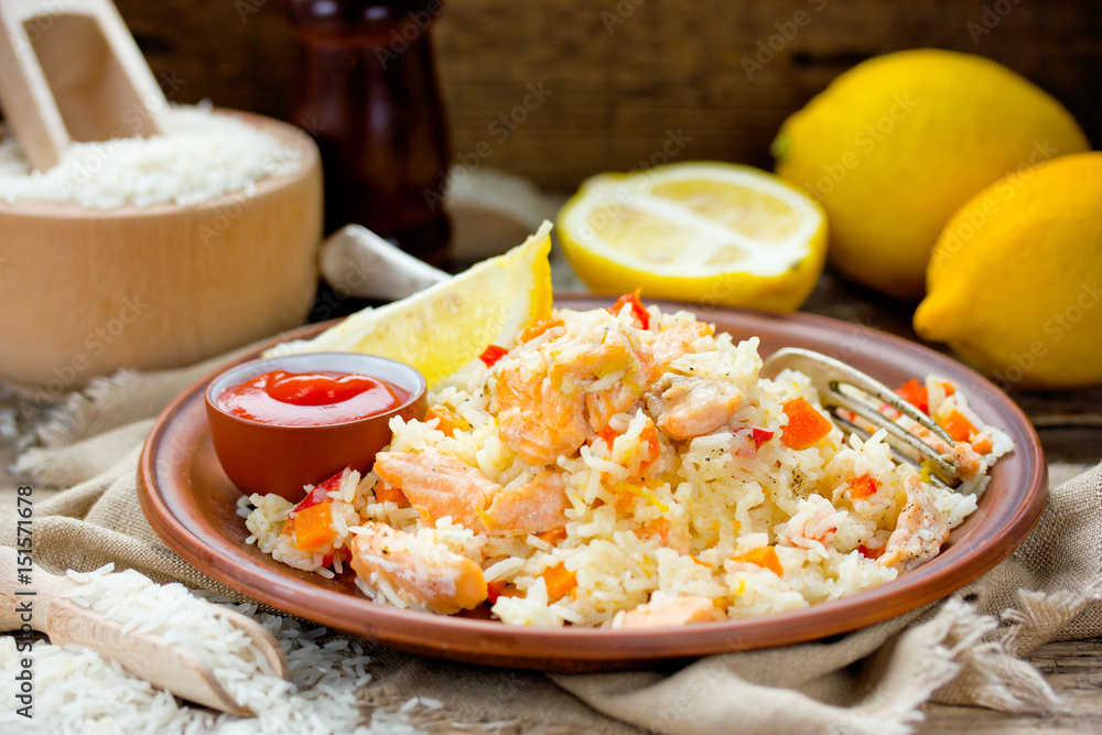 Lemon rice pilaf with salmon Lemon rice pilaf with salmon