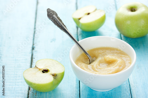 Принти на полотні Healthy organic applesauce (apple puree, mousse, baby food, sauce) in white bowl