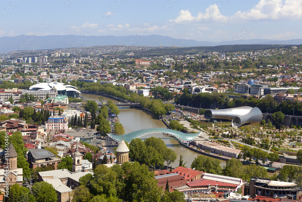 Панорама Тбилиси с высоты. Грузия.