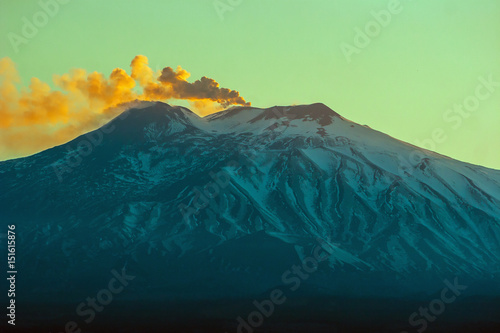 Etna au crépuscule photo