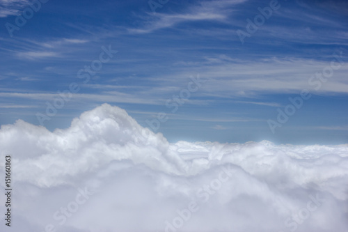 sobre las nubes © Mario Osorio