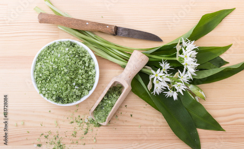 herbal salt / Green herbal salt of wild garlic  photo