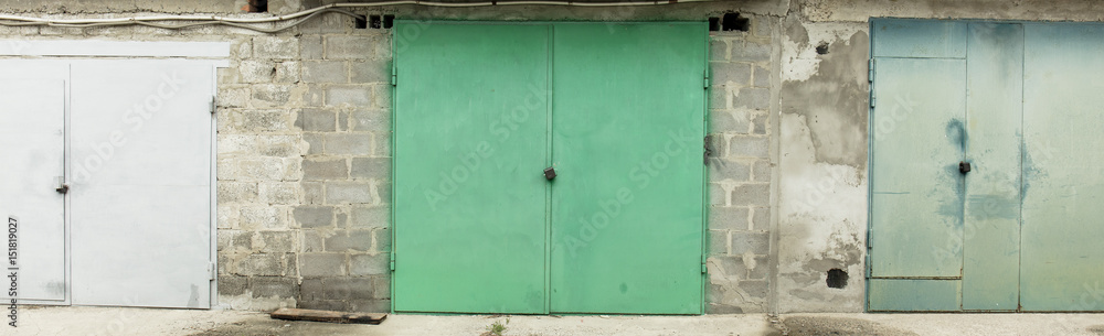 old metal warehouse door, hangar, high resolution photo old metal warehouse door, hangar, high resolution photo