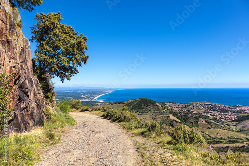 Port-Vendres vue depuis la côte de Vermeille, Pyrénées- Orientales, Catalogne, Languedoc-Roussillon, France