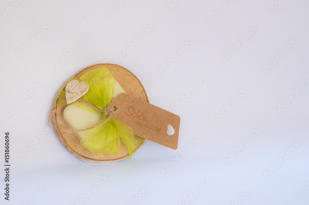 selbstgemachte Seife als Geschenk