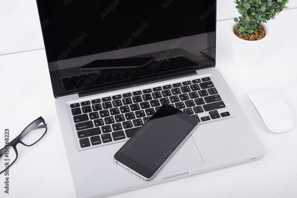laptop,notebook and mobile phone laptop,notebook and mobile phone