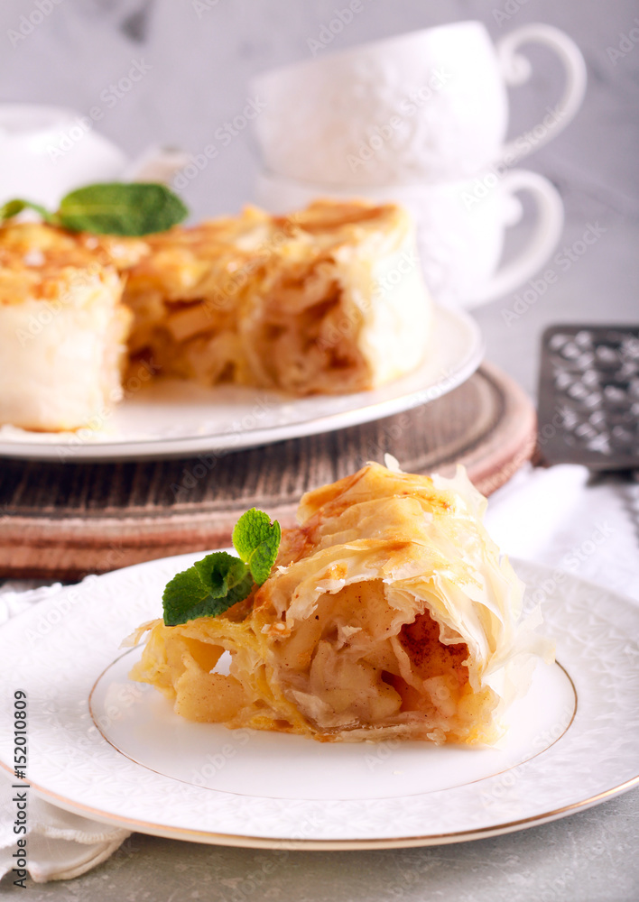 Filo pastry apple pie, sliced Filo pastry apple pie, sliced