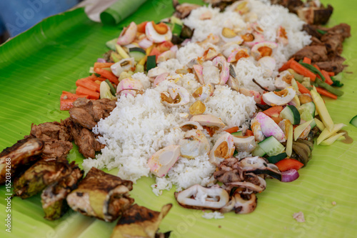Boodle Fight, Philippine Culture