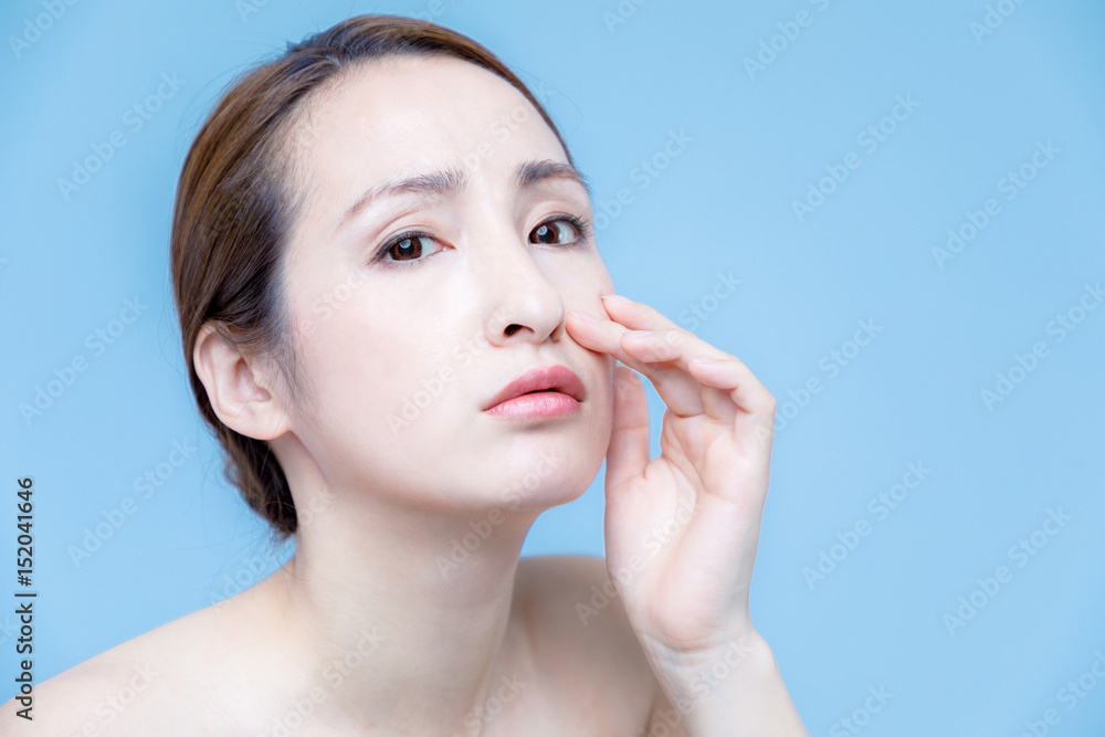 beauty girl who checks her skin, skin care, acne treatment beauty girl who checks her skin, skin care, acne treatment