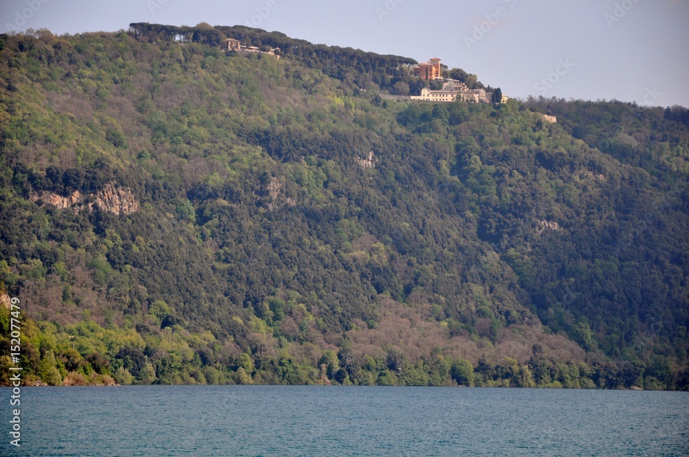 Albaner See bei Castel Gandolfo, Sommersitz des Papstes bei Rom