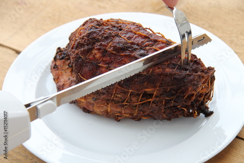 Rollbraten mit Gabel