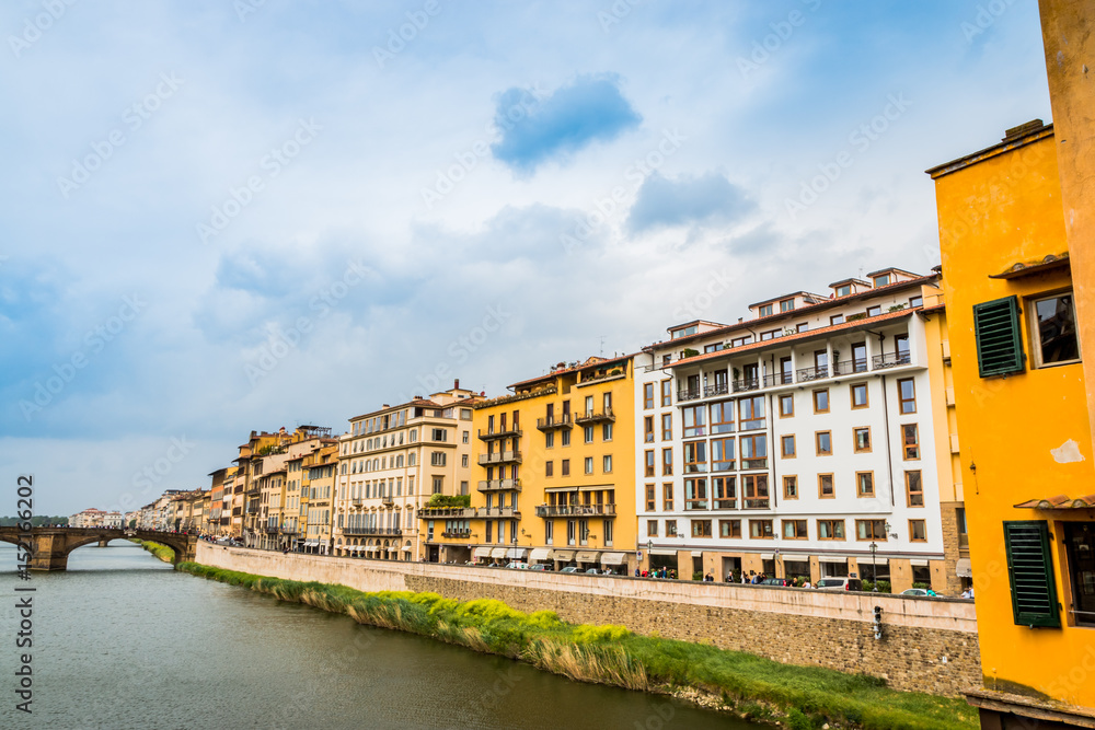 Sur les quais de l'Arno à Florence