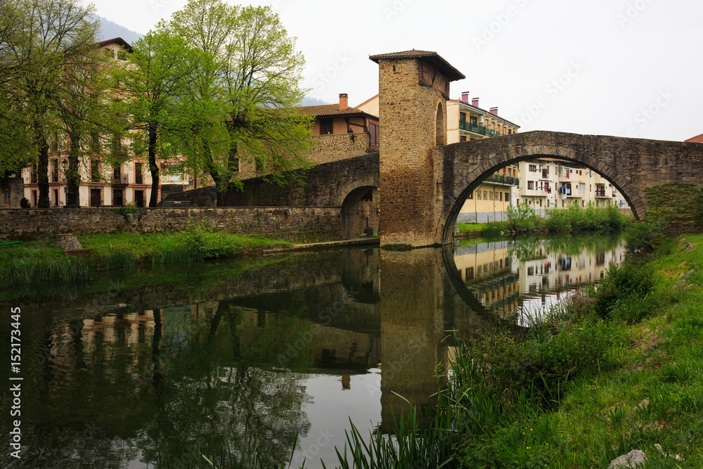 Medieval Romanesque bridge of Balmaseda, Bizkaia, Basque Country, Spain Medieval Romanesque bridge of Balmaseda, Bizkaia, Basque Country, Spain