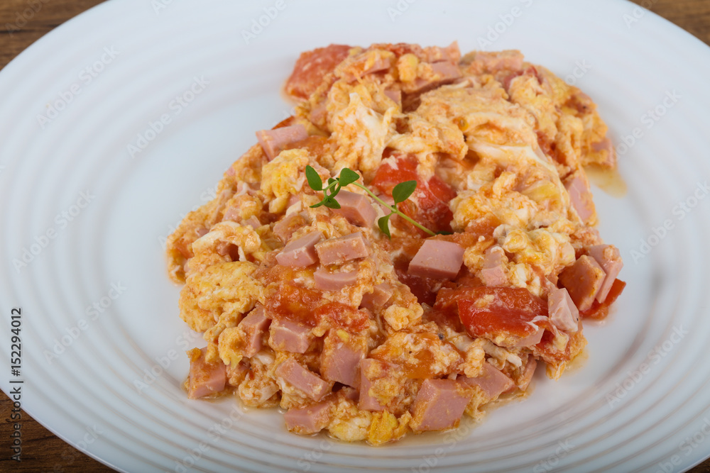 Scramble with sausages Scramble with sausages