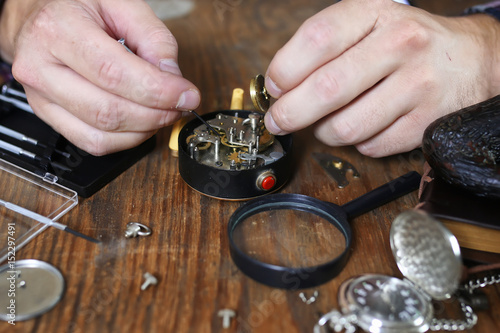 watch clock repair