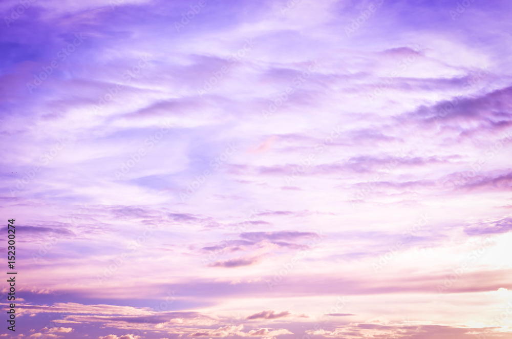 Obraz premium colorful sky with clouds on evening