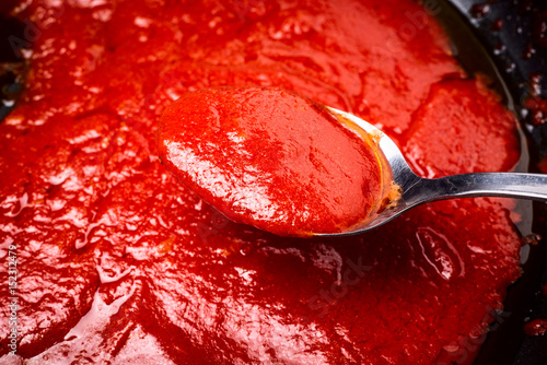 tomato sauce - italian typical cuisine © UMB-O