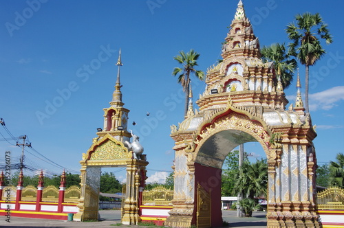 architecture of thai temple gate.