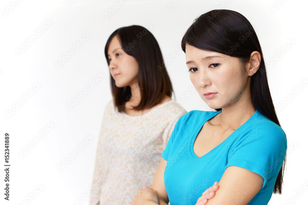 悲しむ女性 悲しむ女性