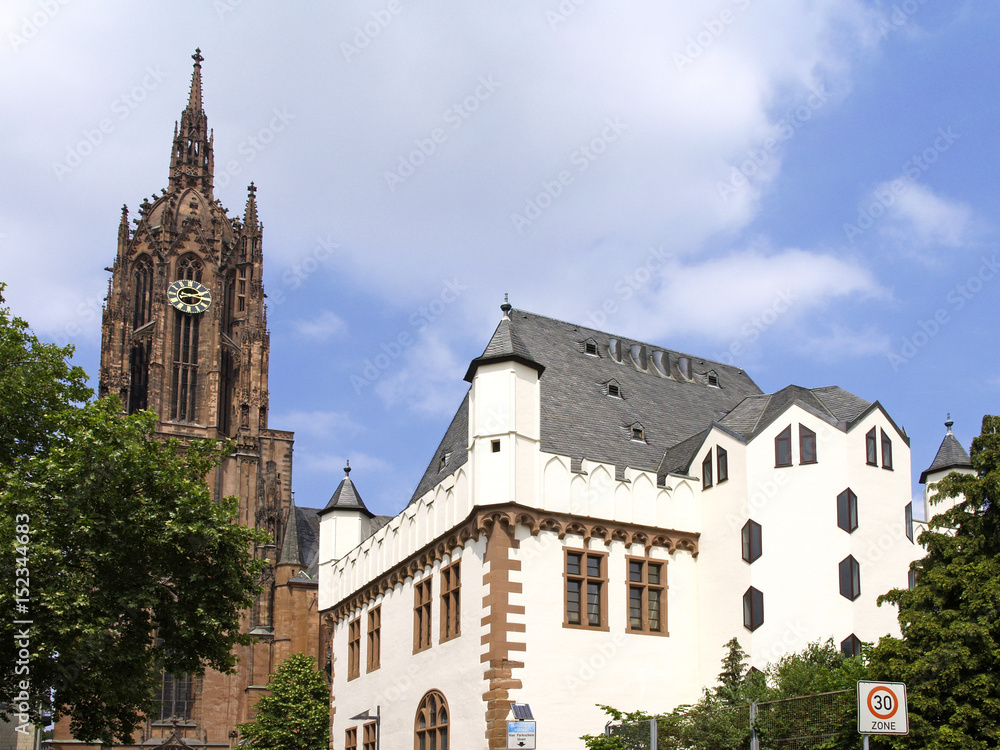 Dom and Leinwandhaus in Frankfurt am Main, Hesse, Hessen, Germany, Europe