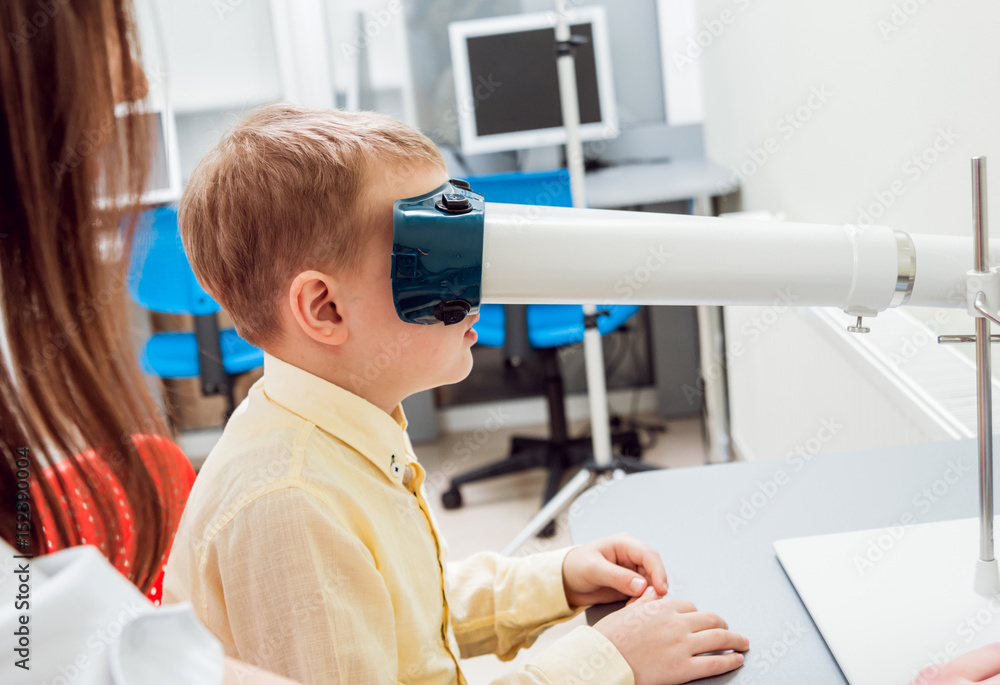 Orthoptics. Pleoptics. Doctor explains how to use ophthalmic equipment. Eye training. Vision rehabilitation. Orthoptics. Pleoptics. Doctor explains how to use ophthalmic equipment. Eye training. Vision rehabilitation.