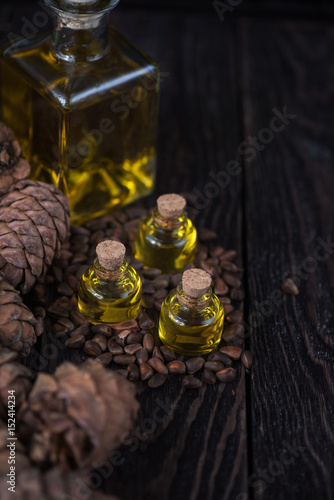 Oil of cedar nuts