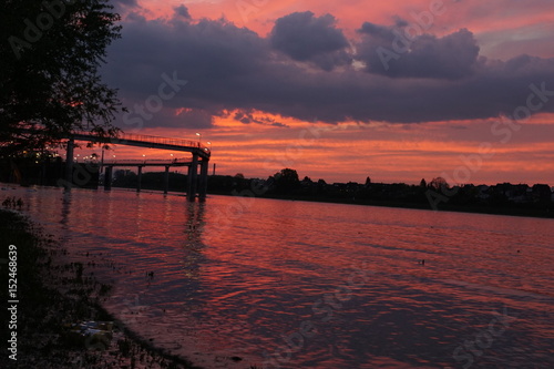 Abendrot Am Rhein